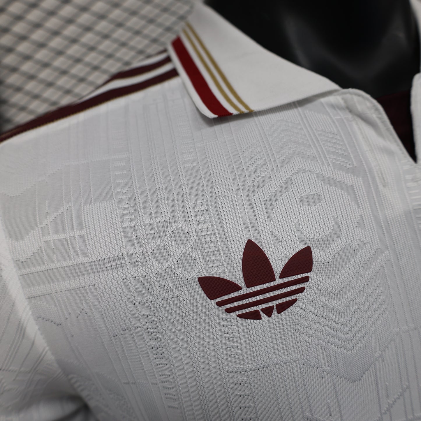 Arsenal 25-26 Third Jersey