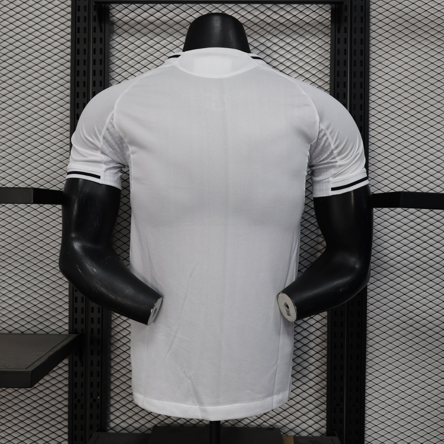 Newcastle United 25-26 Home Jersey