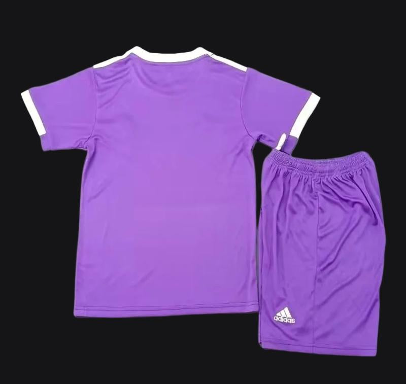 Real Madrid 16-17 Away Kid's Retro Kit