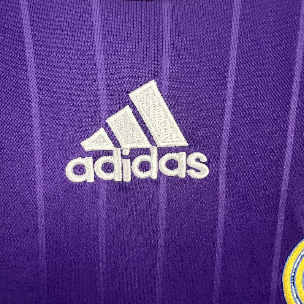 Real Madrid 06-07 Third Retro Jersey