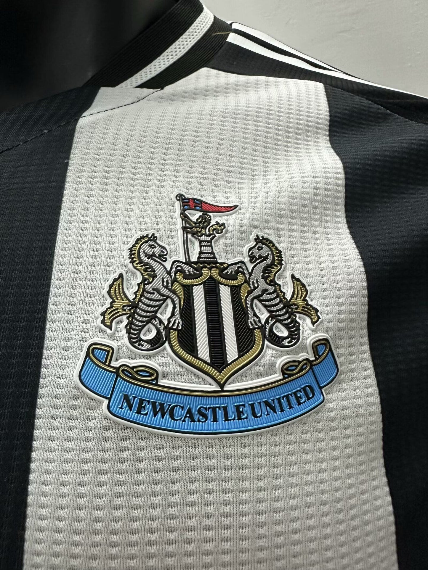 Newcastle United 24-25 Home Jersey