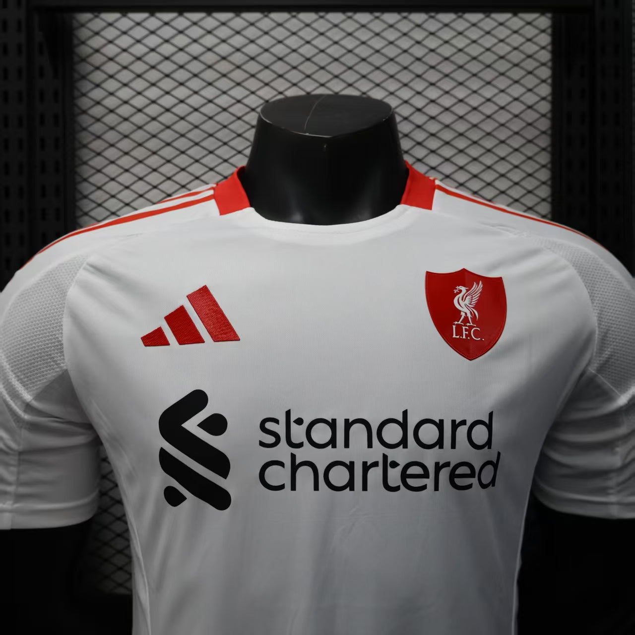 Liverpool 25-26 Away Jersey