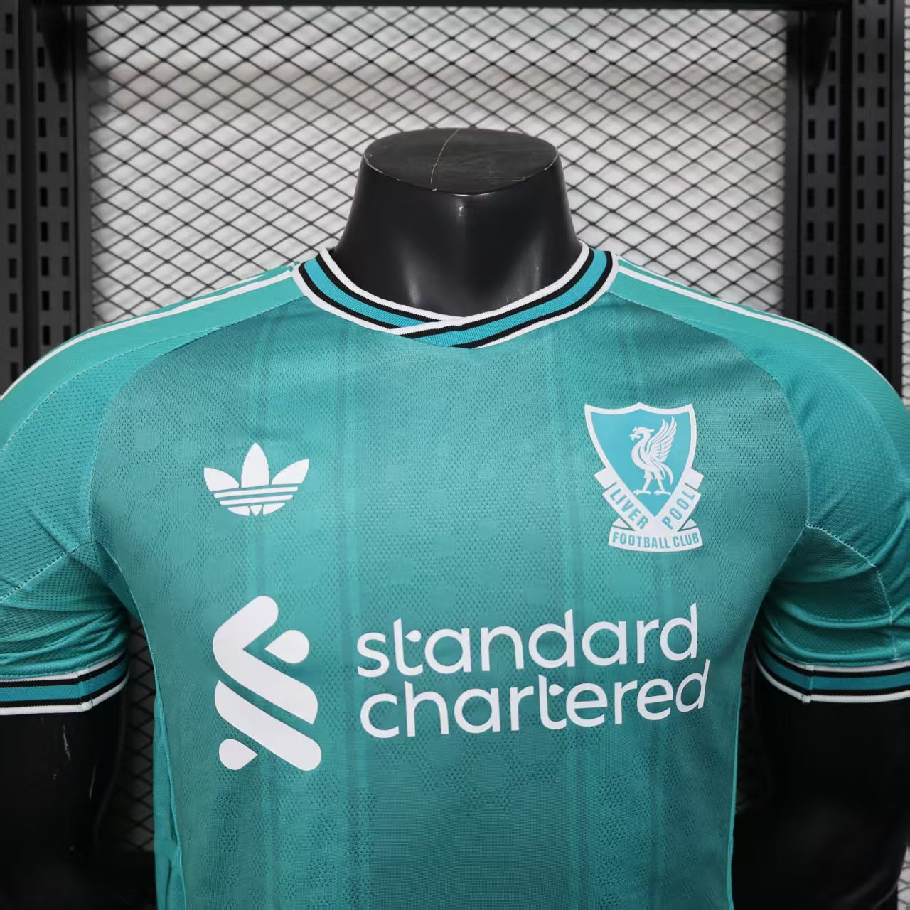Liverpool 25-26 Third Jersey