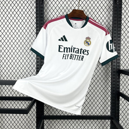 Real Madrid 26-27 Home Jersey