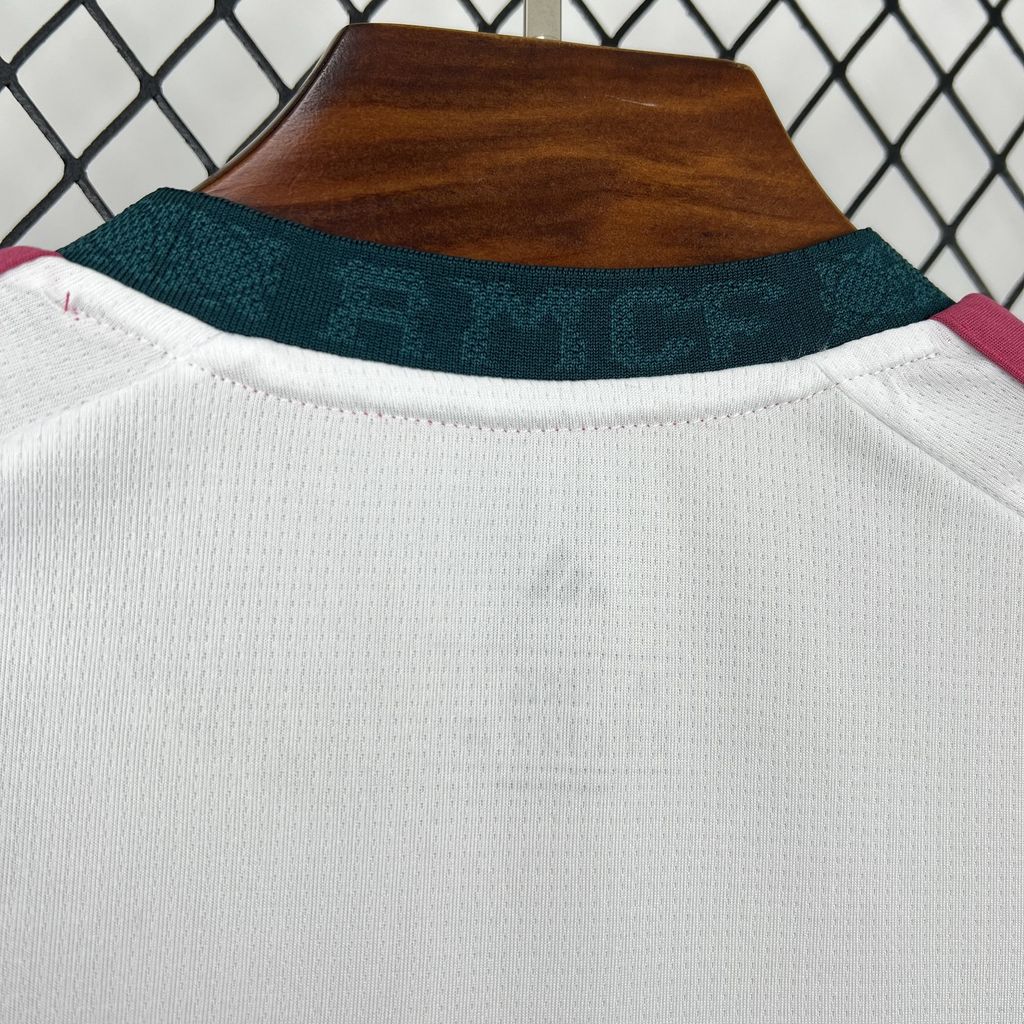 Real Madrid 26-27 Home Jersey