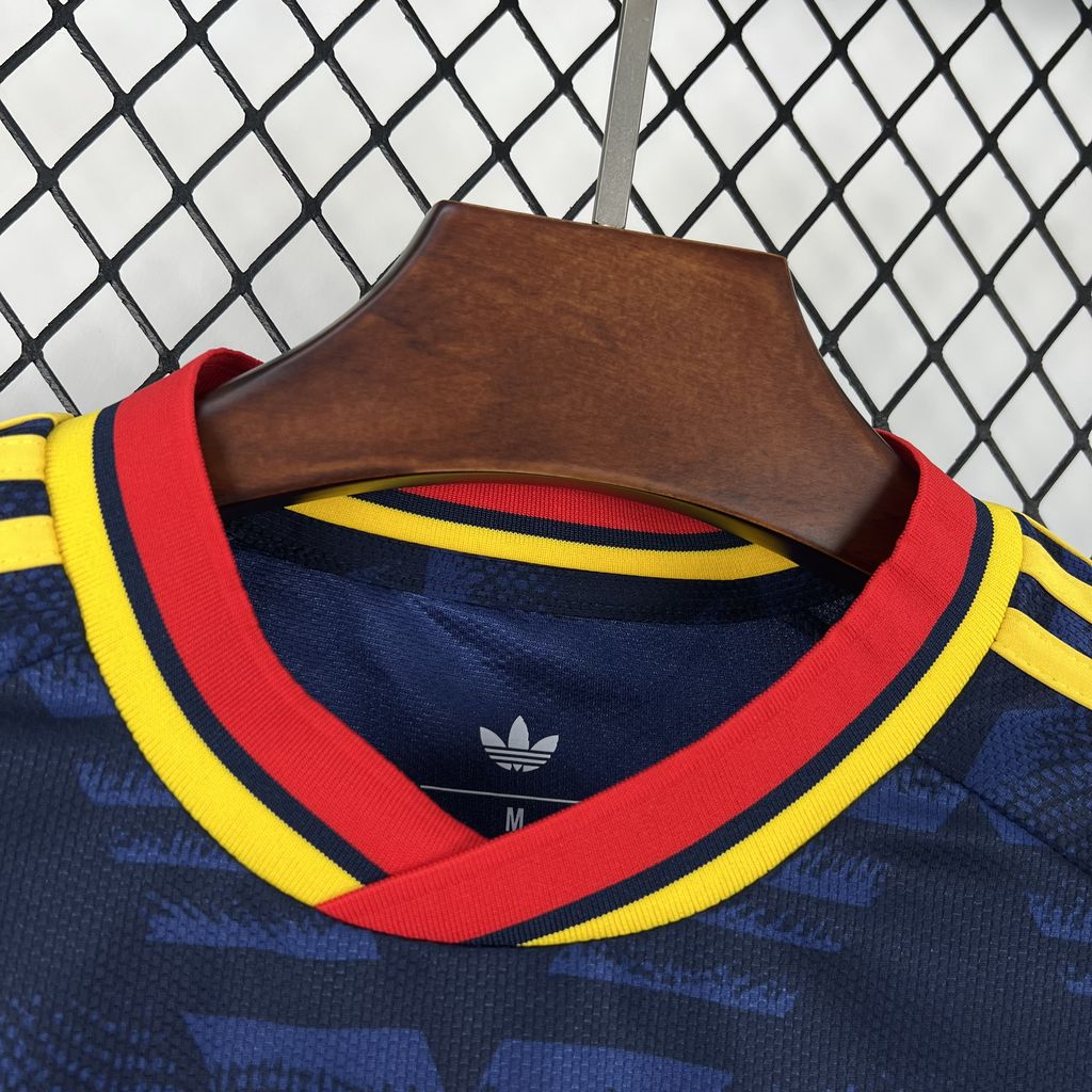Arsenal 26-27 Away Jersey