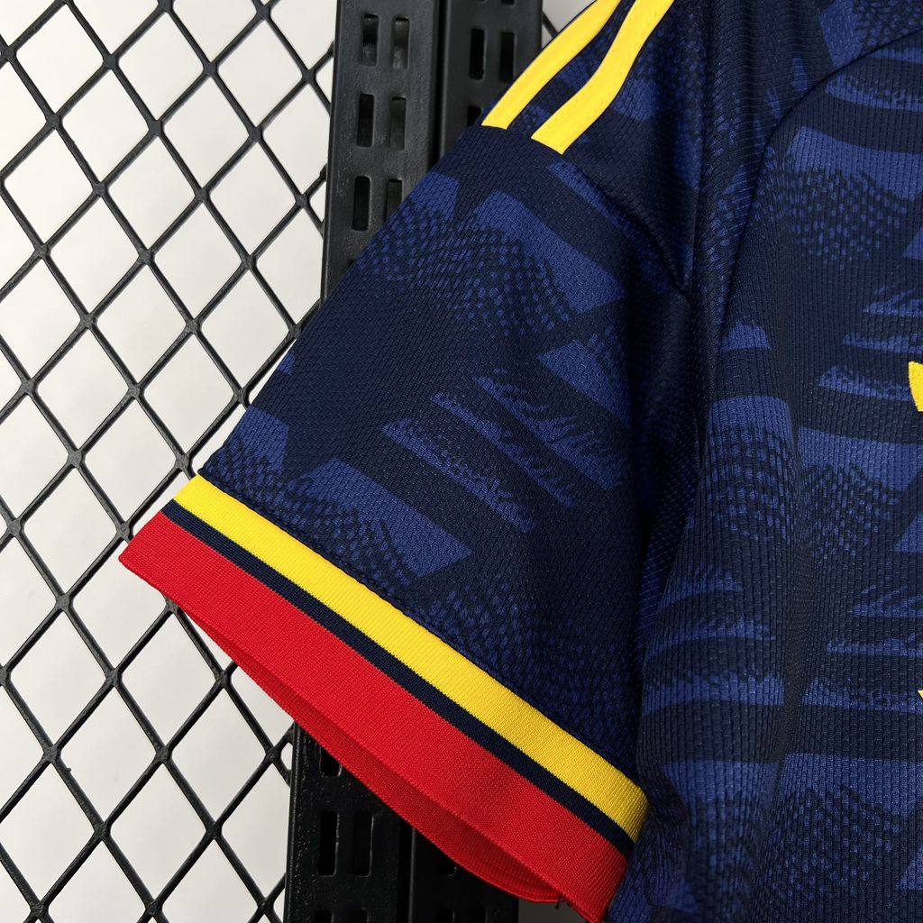Arsenal 26-27 Away Jersey