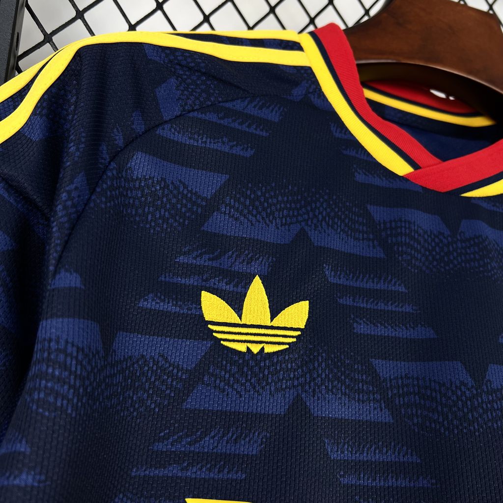 Arsenal 26-27 Away Jersey