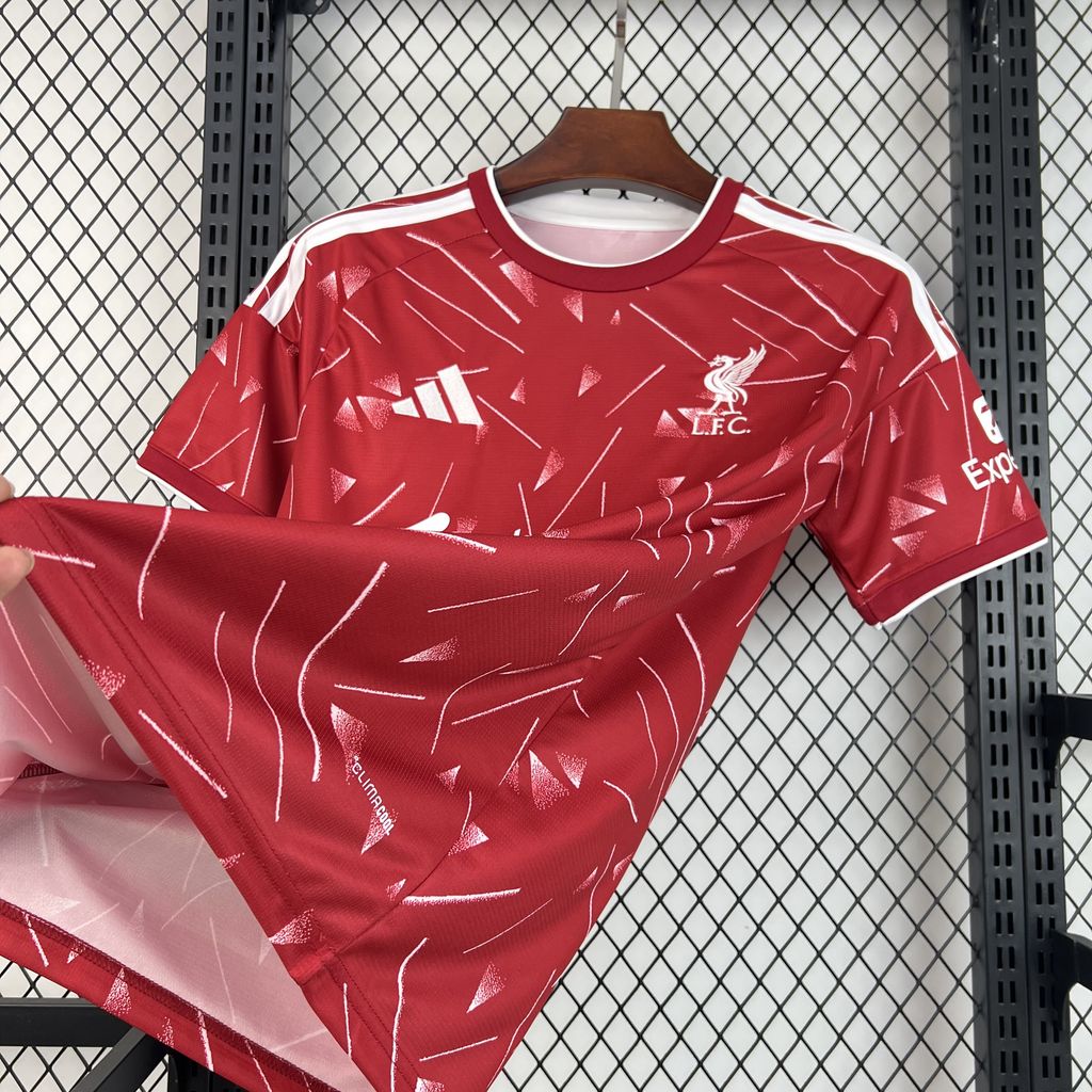 Liverpool 26-27 Home Jersey
