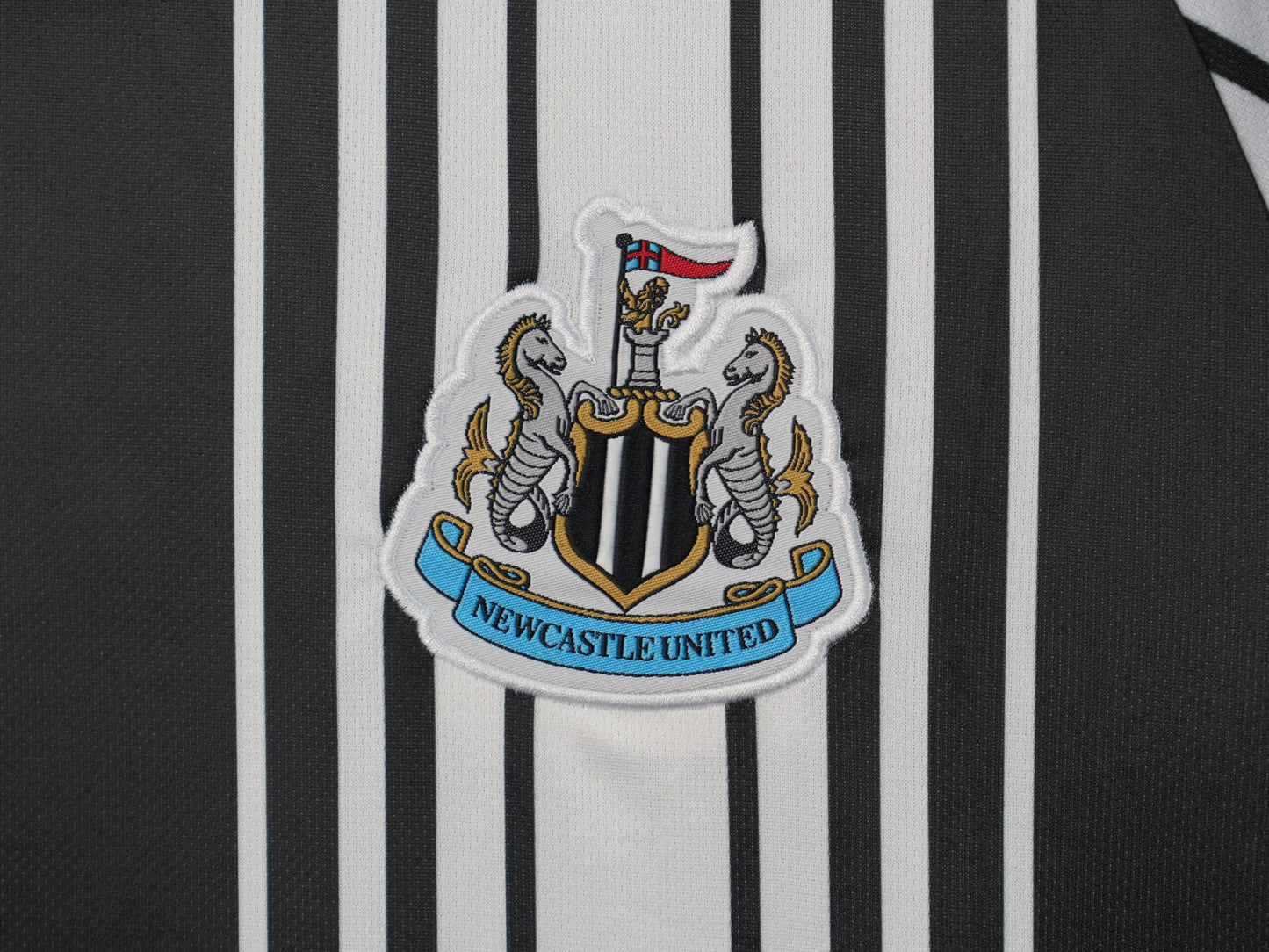 Newcastle United 26-27 Home Jersey