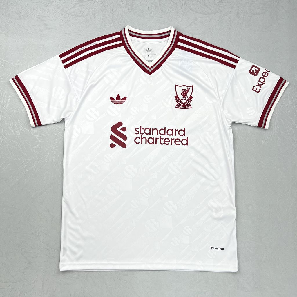 Liverpool 26-27 Away Jersey
