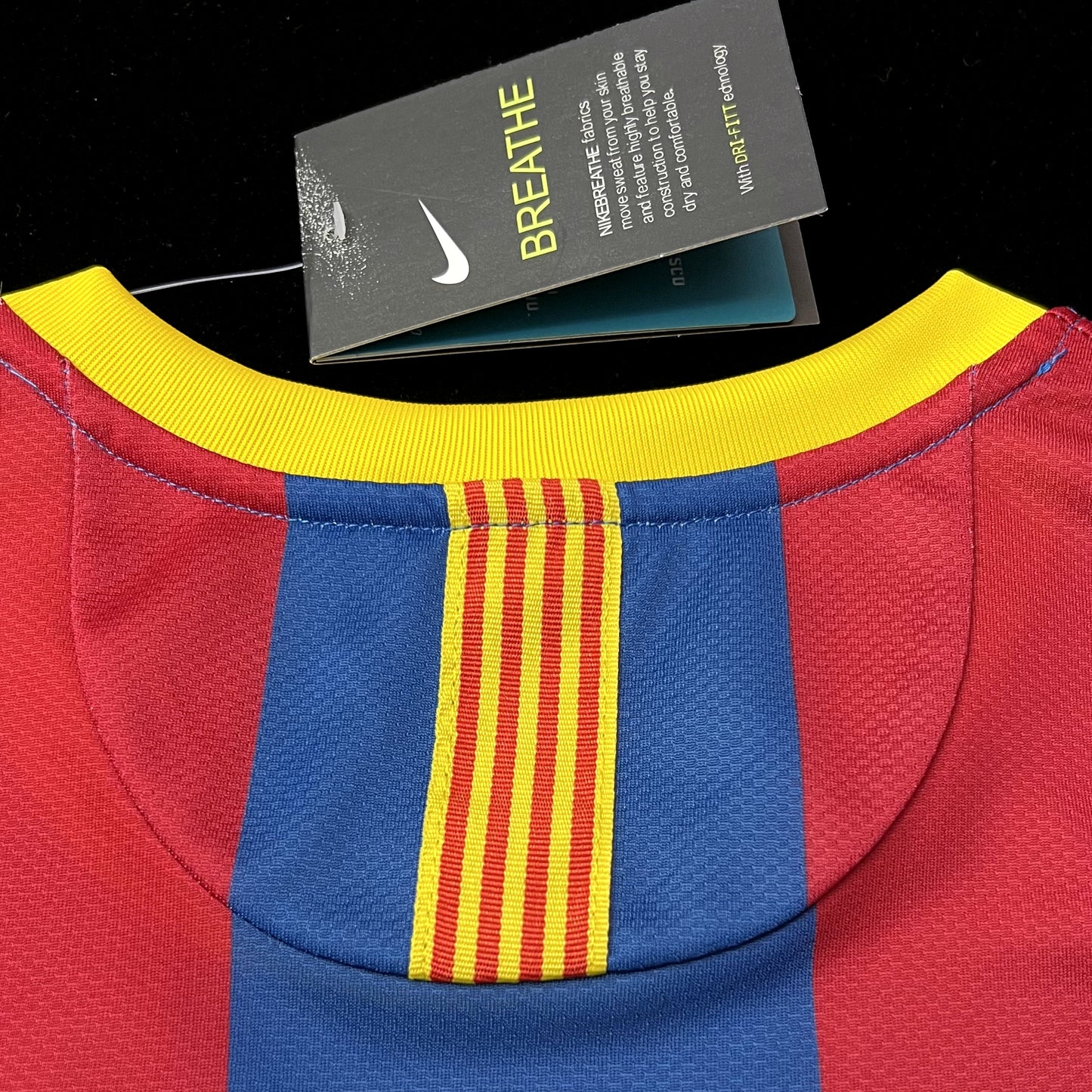 FC Barcelona 10-11 Home Retro Jersey