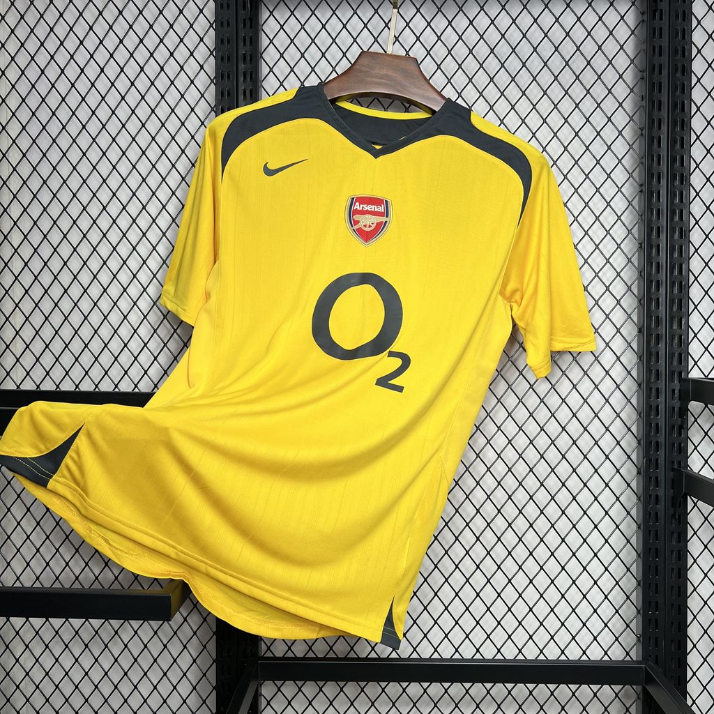 Arsenal 05-06 Away Retro Jersey