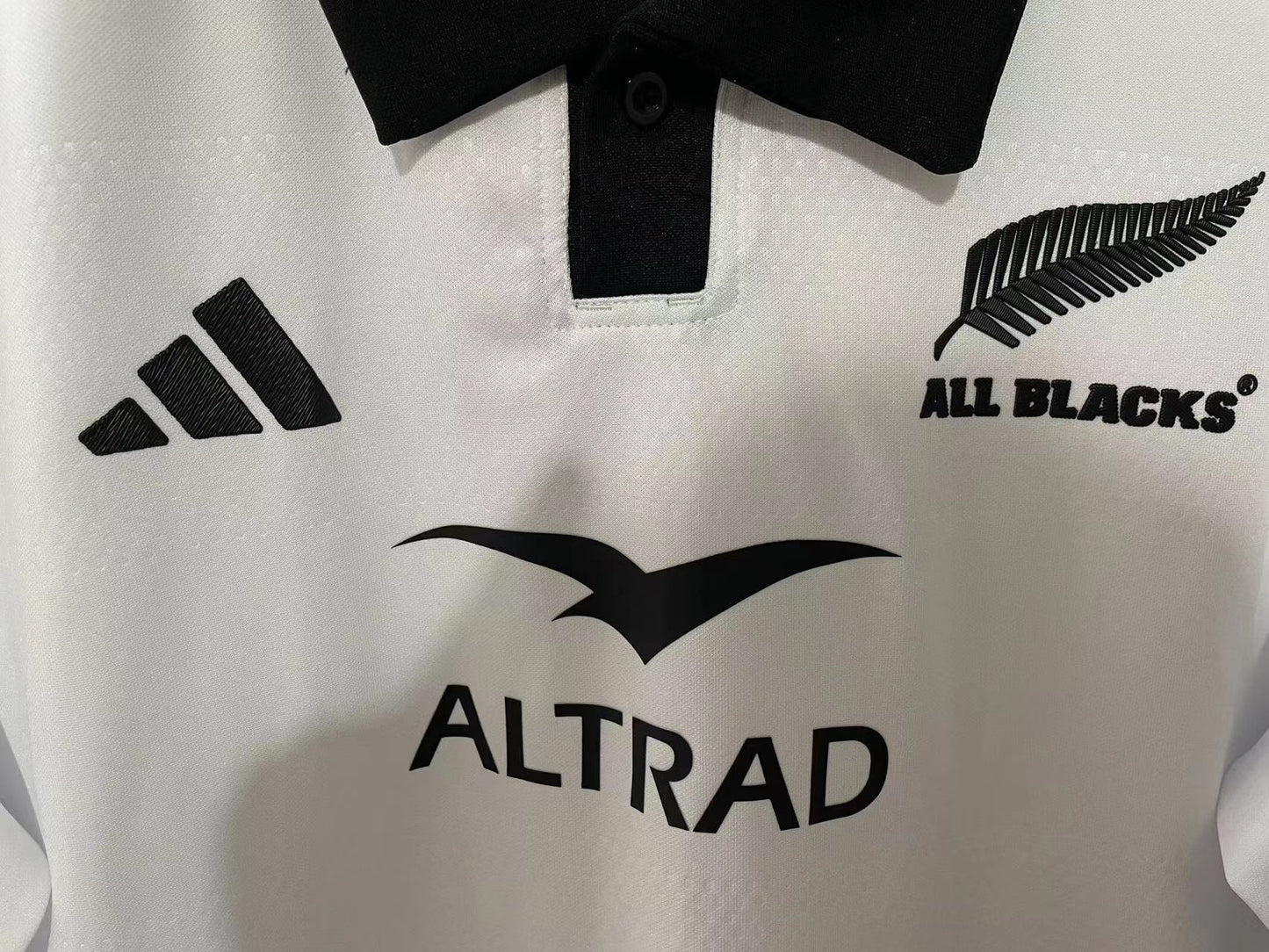 New Zealand All Blacks 25-26 White Away Rugby Jersey