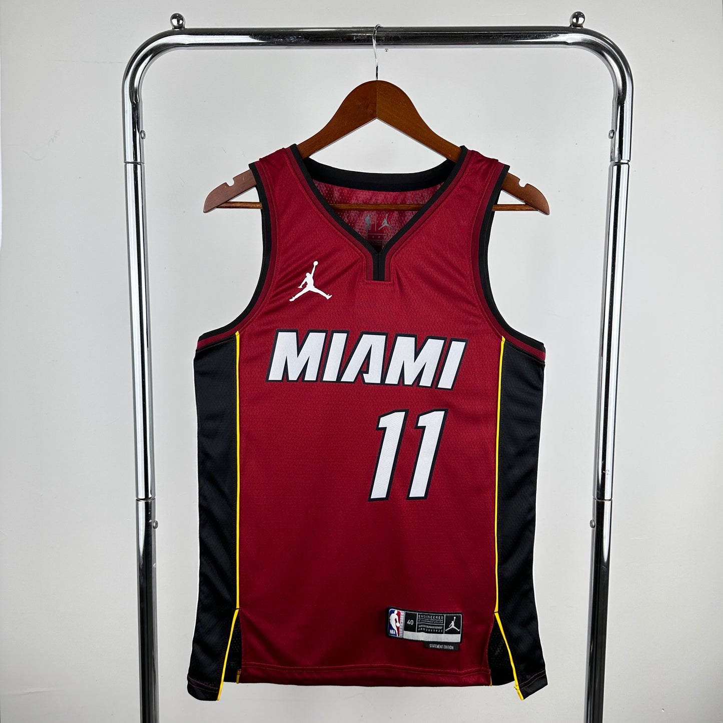 Miami Heat 23-24 Statement Edition Swingman Jersey