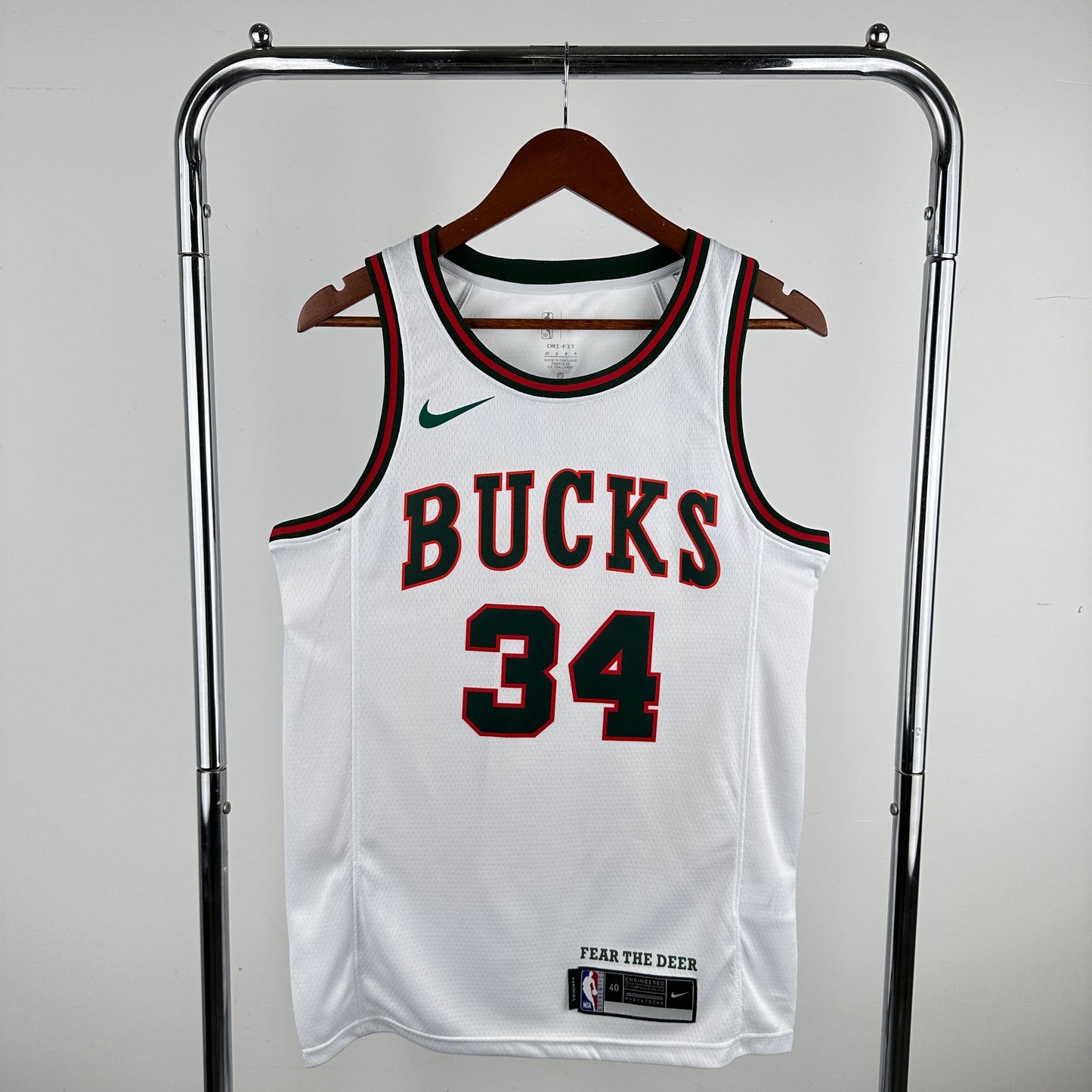 Milwaukee Bucks 17-18 Swingman Jersey