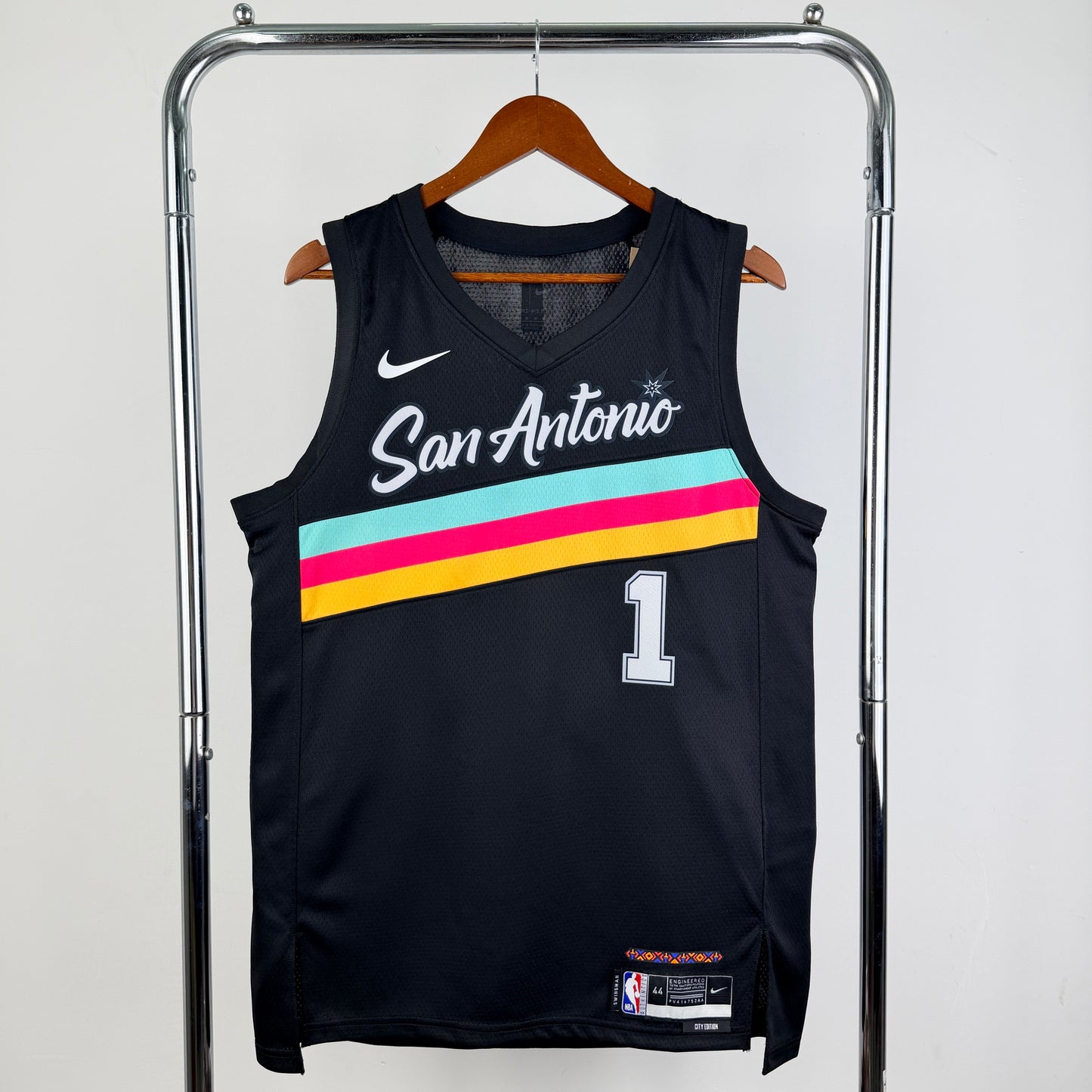 San Antonio Spurs 25-26 Black Swingman Jersey
