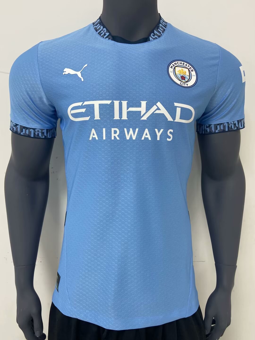 Manchester City 24-25 Home Jersey