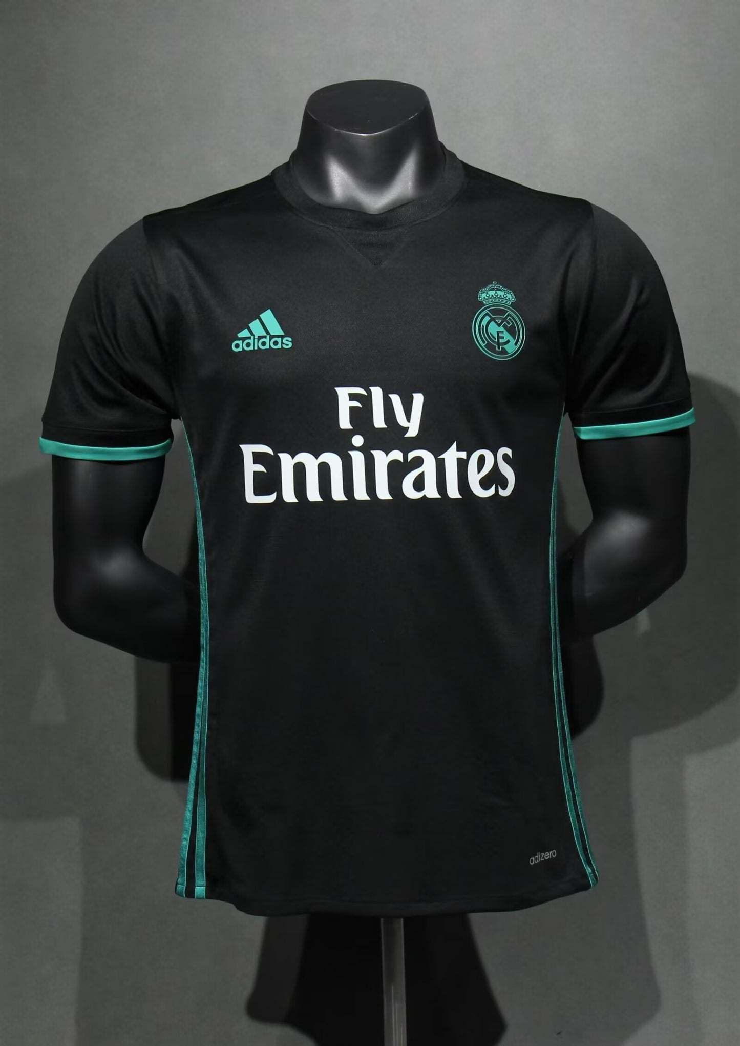 Real Madrid 17-18 Away Retro Jersey