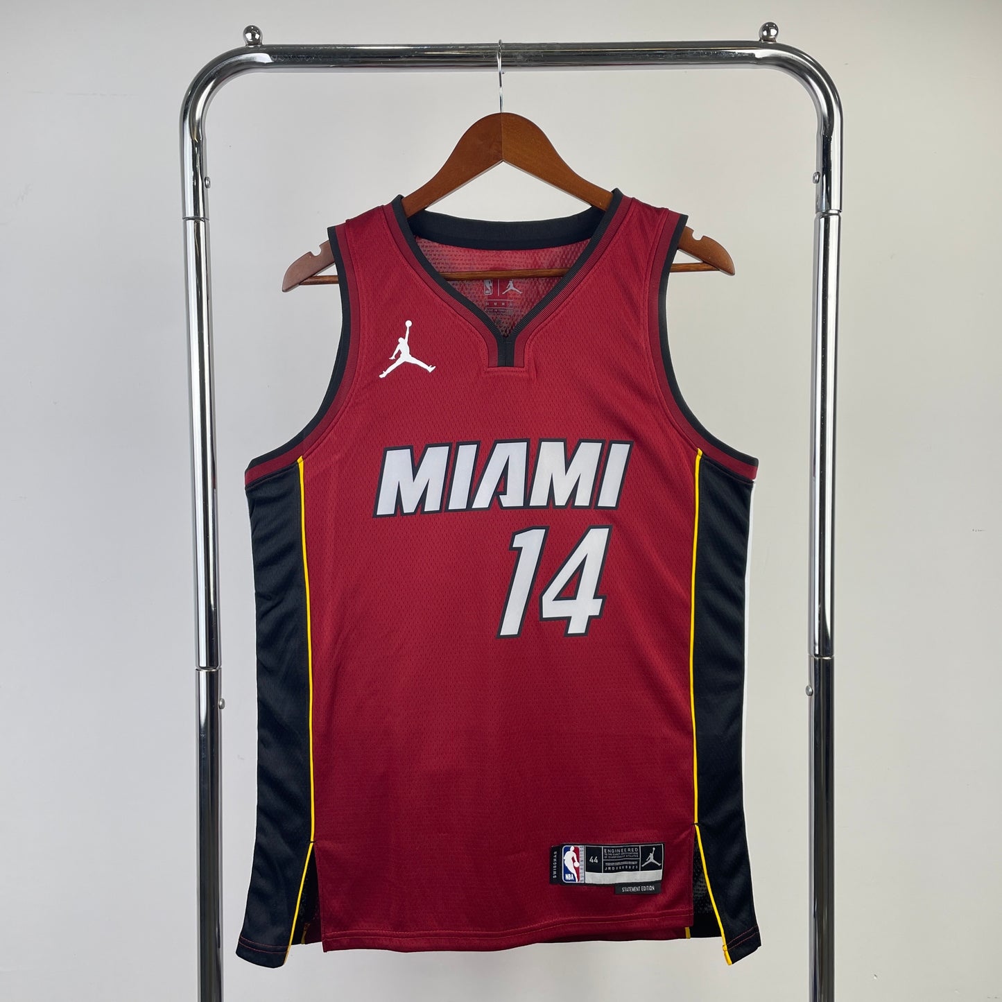 Miami Heat 23-24 Statement Edition Swingman Jersey