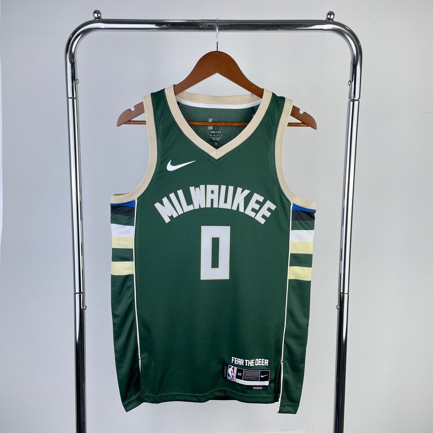 Milwaukee Bucks 23-24 Green Icon Edition Swingman Jersey