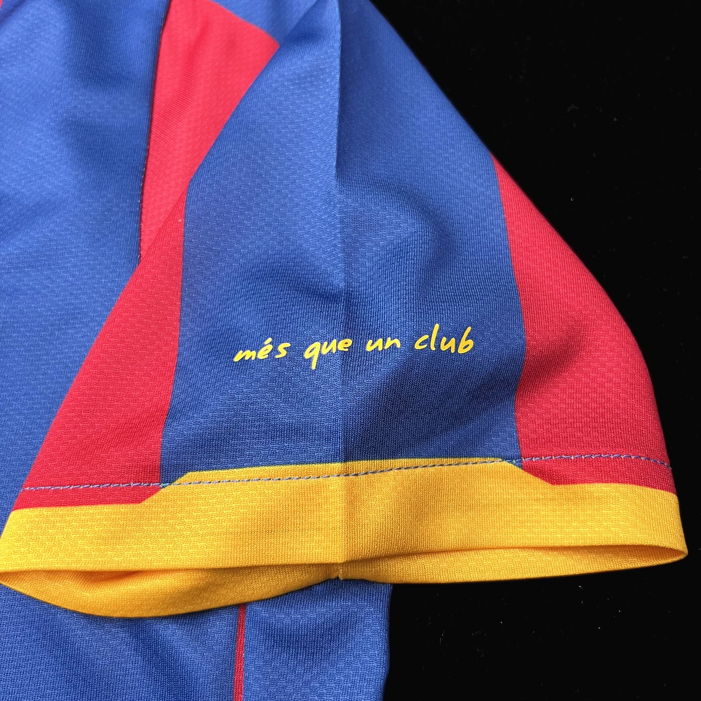 FC Barcelona 10-11 Home Retro Jersey