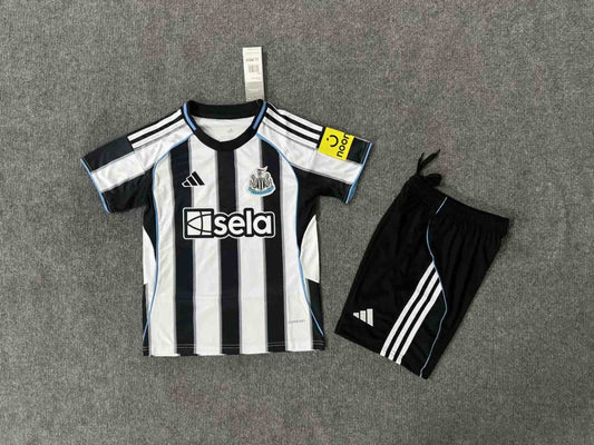 Newcastle United 25-26 Home Kid's Kit