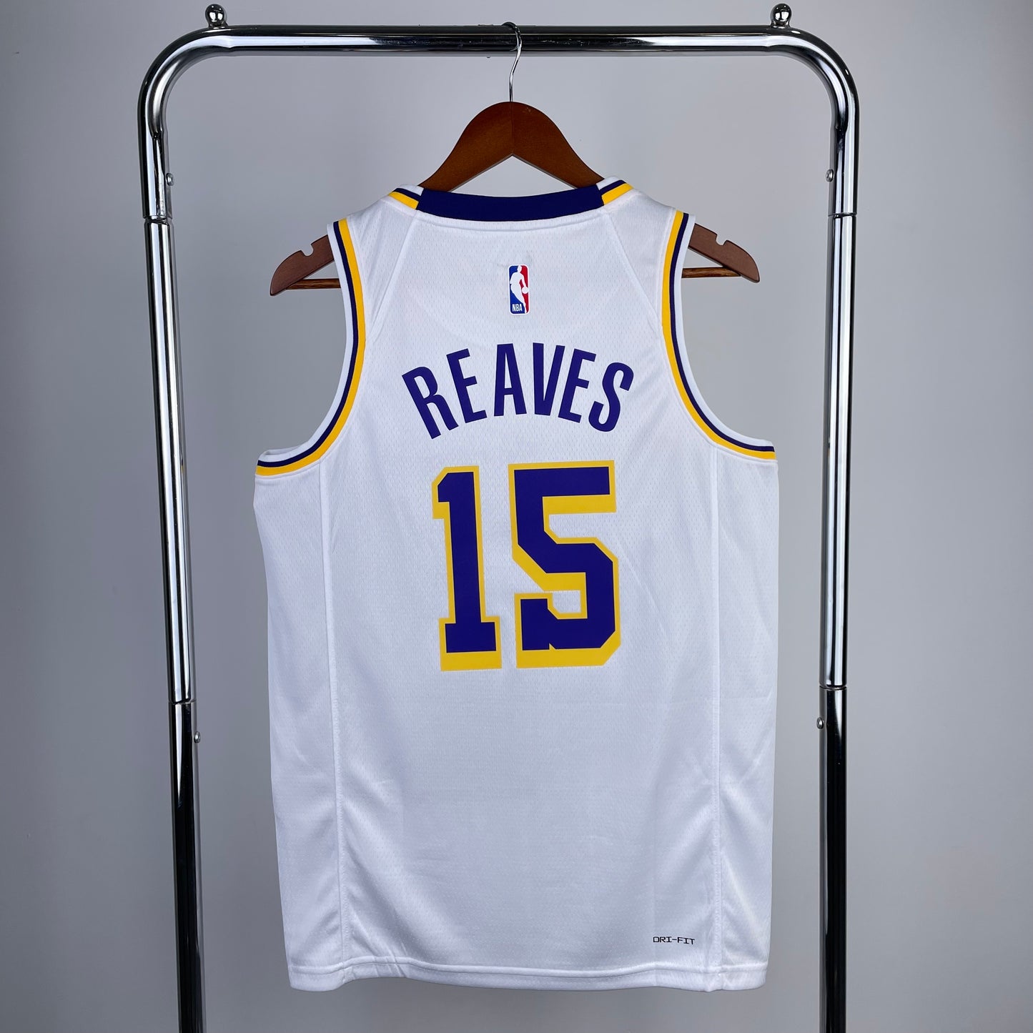 Los Angeles Lakers 22-23 White Association Edition Swingman Jersey