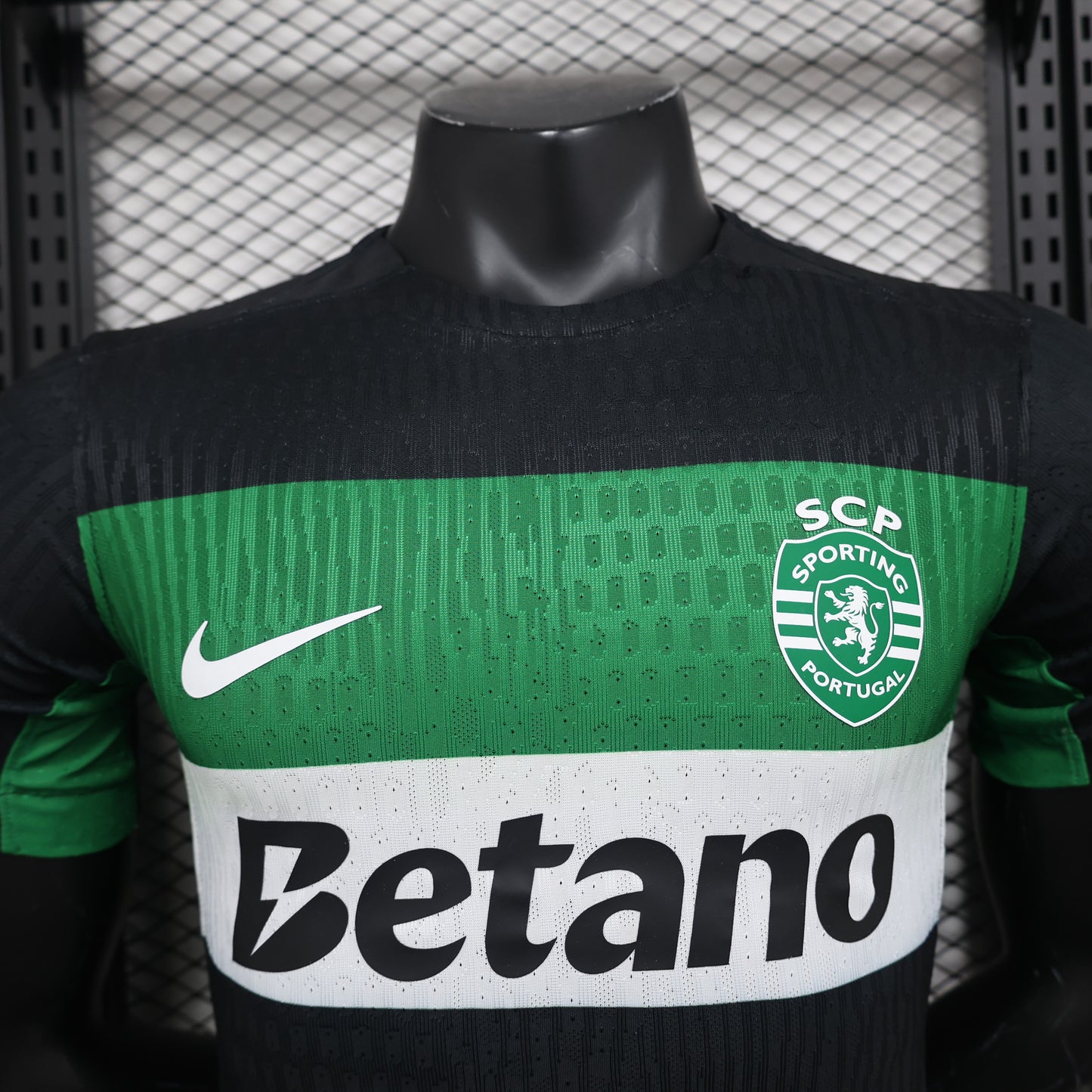 Sporting CP 24-25 Home Jersey