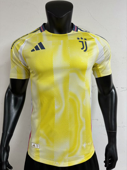 Juventus 24-25 Away Jersey