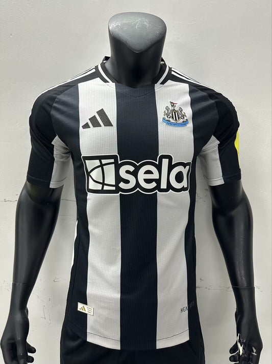 Newcastle United 24-25 Home Jersey