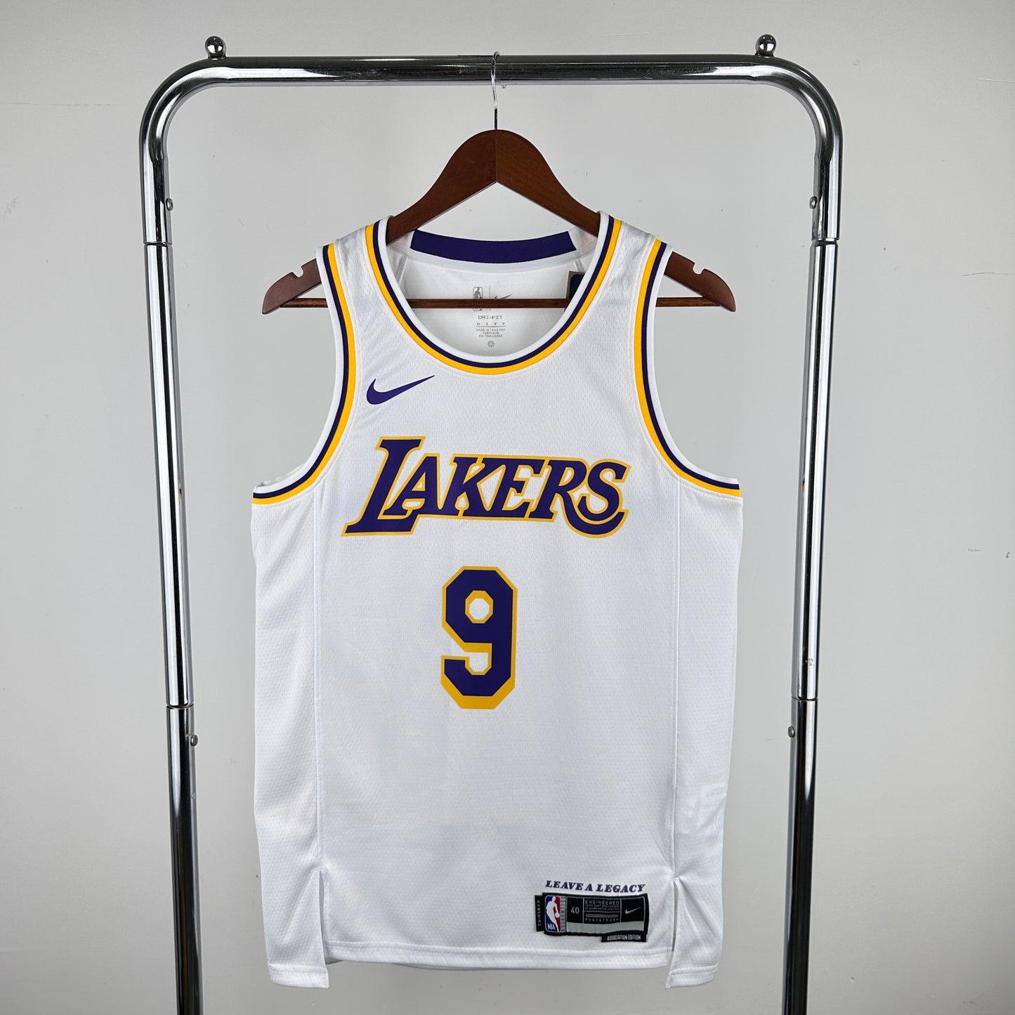 Los Angeles Lakers 22-23 White Association Edition Swingman Jersey