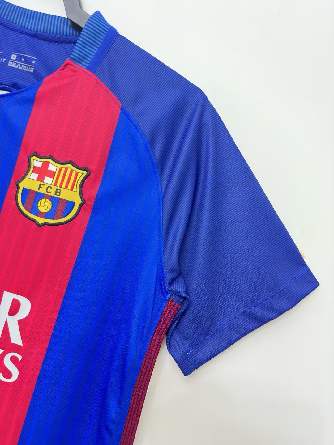 FC Barcelona 16-17 Home Retro Jersey