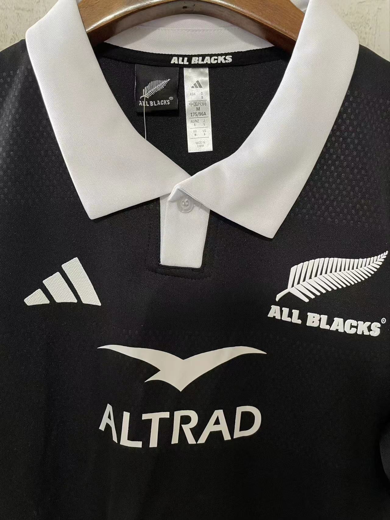 New Zealand All Blacks 25-26 Black Home Rugby Jersey