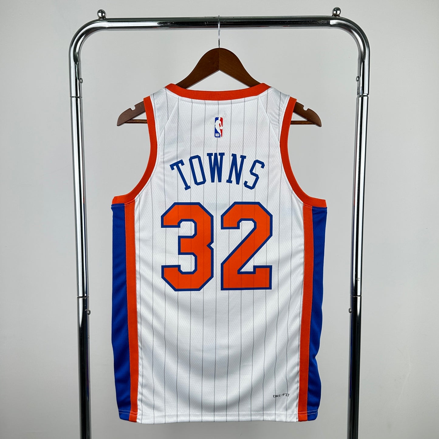 New York Knicks 24-25 White City Edition Jersey