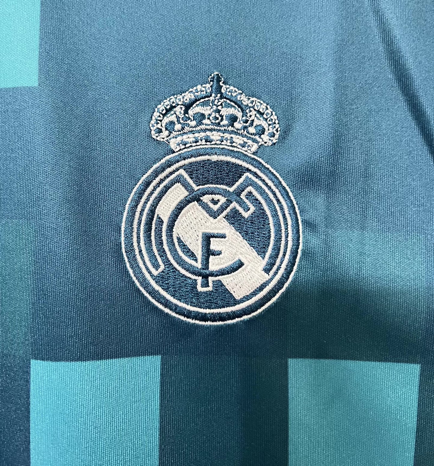 Real Madrid 17-18 Third Retro Jersey