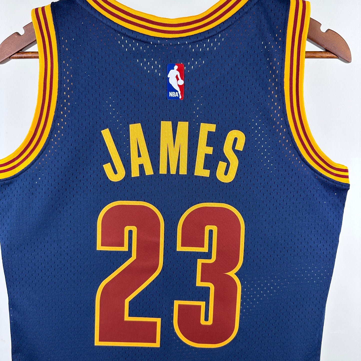 Cleveland Cavaliers 15-16 Navy James #23 Hardwood Classics Jersey